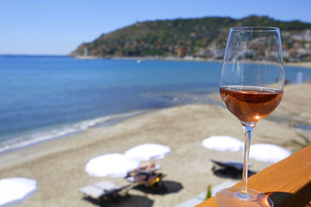 En Vie Beach Boutique Hotel - Adults Only Alanya Exterior photo